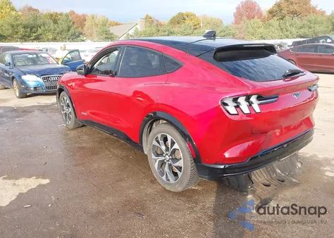 2021 Ford Mustang Mach-E Premium z USA, uszkodzony, nr VIN 3FMTK3SU2MMA01531